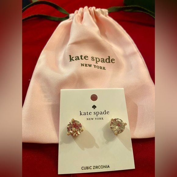 NWT! Authentic ♠️ kate spade clear crystal stud earrings - Picture 7 of 16
